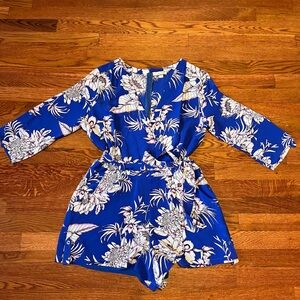 Yumi Kim 100% silk Romper size Medium